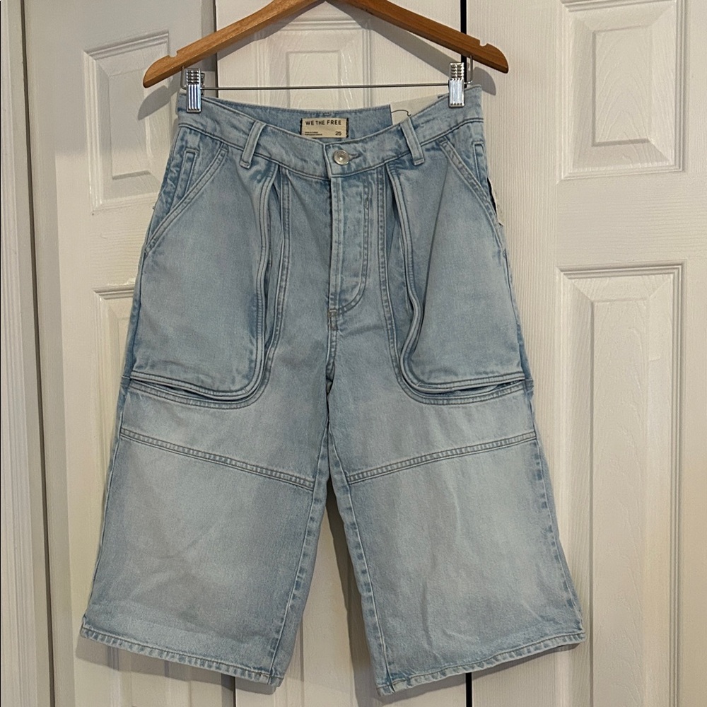 NWT Free People We The Free HAVASU Slouchy Crop Button-Fly Denim Shorts SZ 25